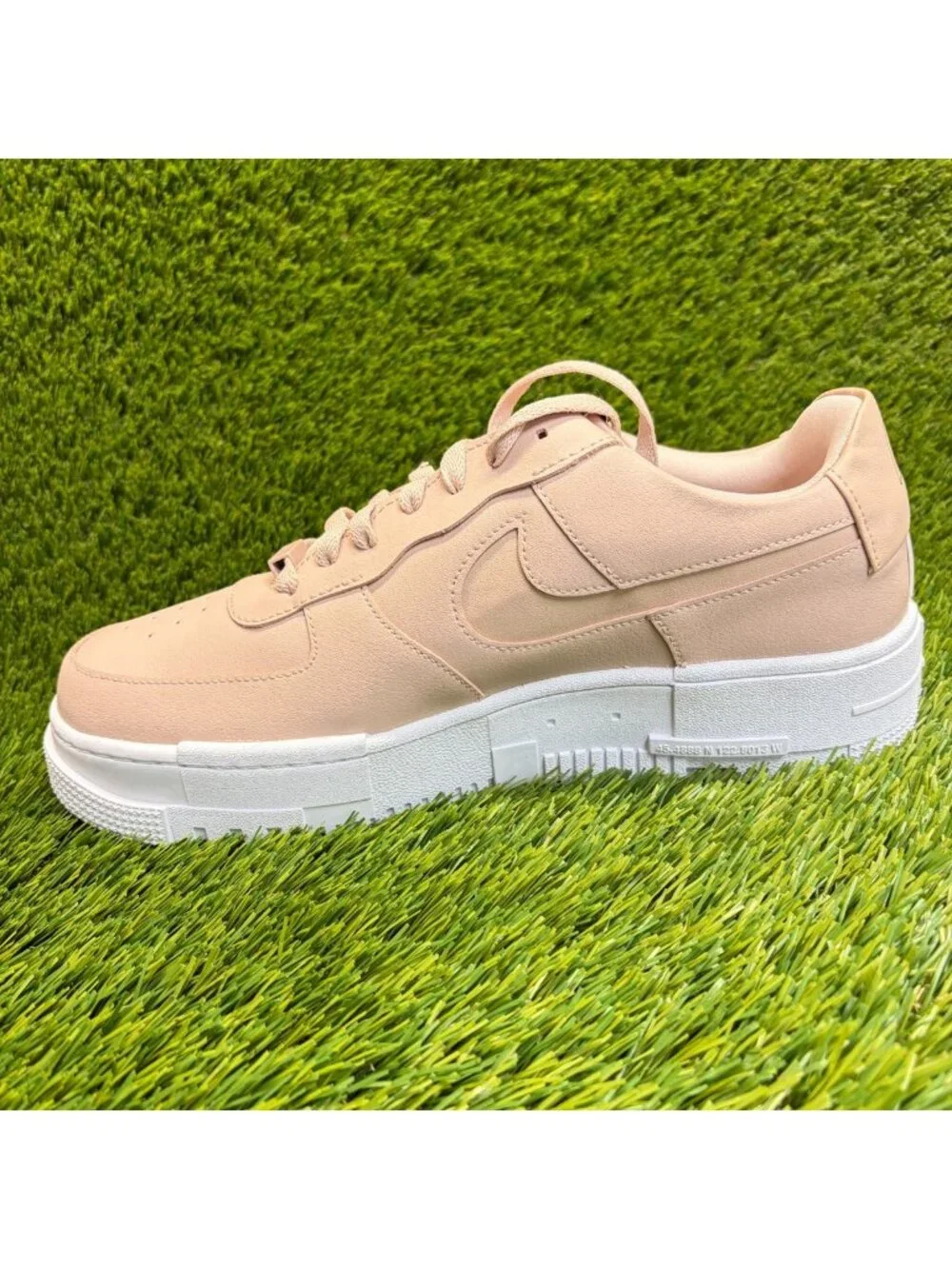 Nike Air Force 1 Pixel Womens Size 12 Pink White Athletic Leather Shoes Sneakers
